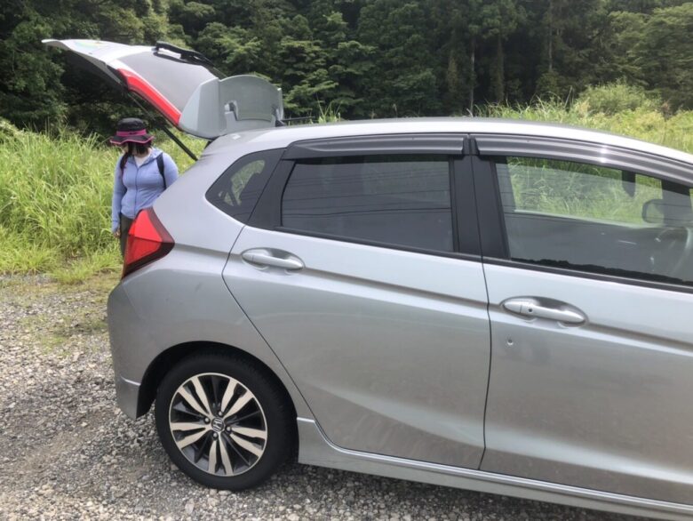 社用車のフィット3
